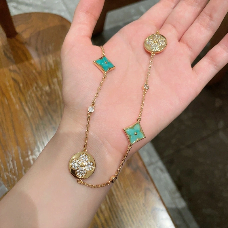 Bold LX Necklaces 308574