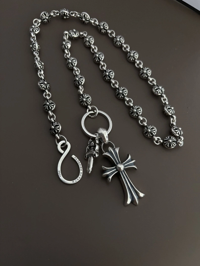 Chrxmx Hxxrts Necklaces Sophisticated 297904