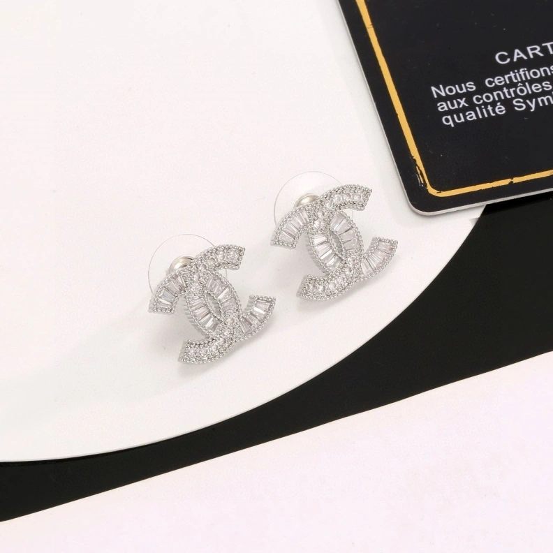 Sophisticated Chxnxl Earrings 284515