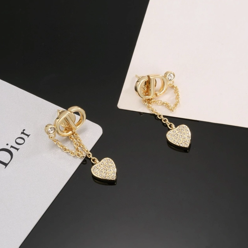 Christian Dxxr Earrings Elegant 293940
