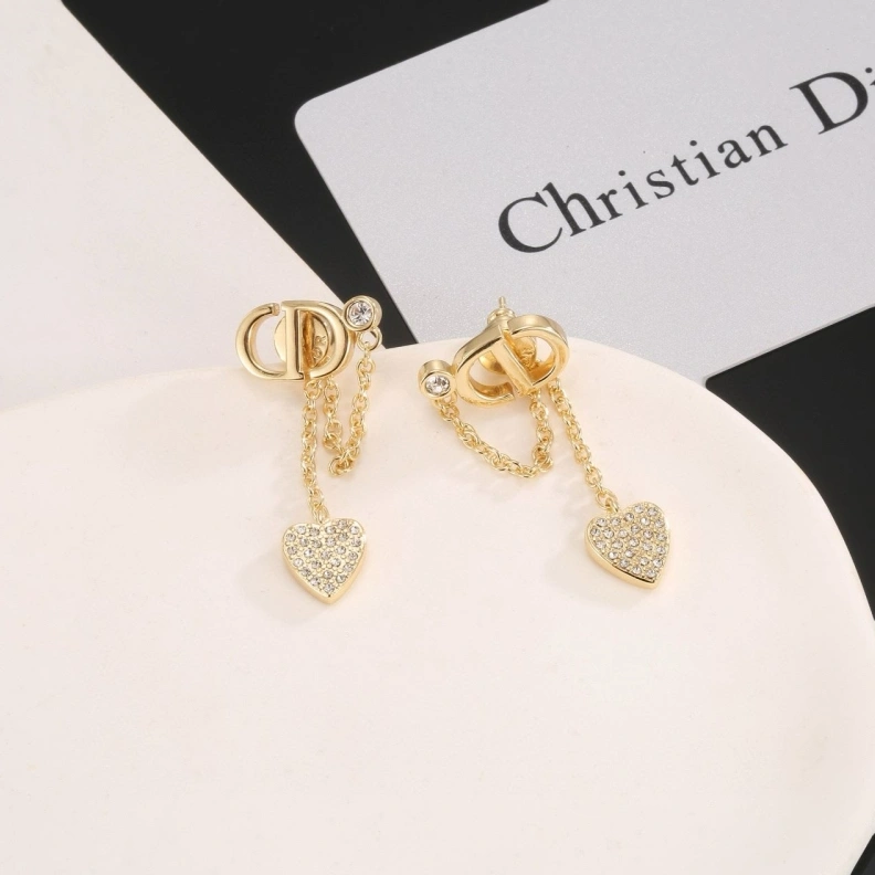 Christian Dxxr Earrings Elegant 293940