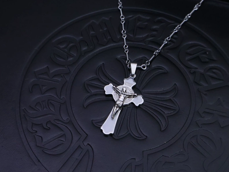 Chrxmx Hxxrts Necklaces Bright 296171