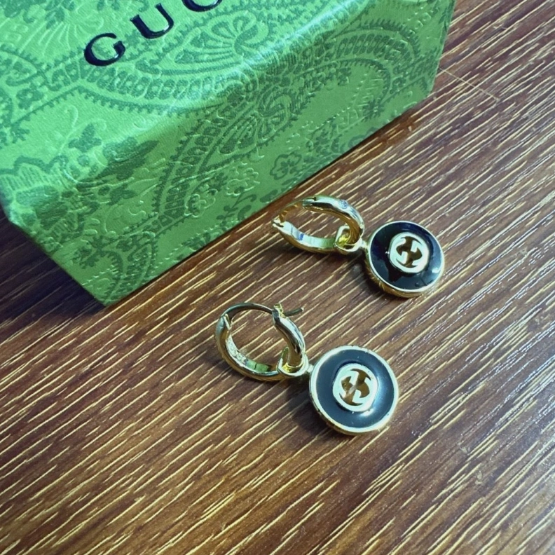 Gxccx Earrings Cozy 302201