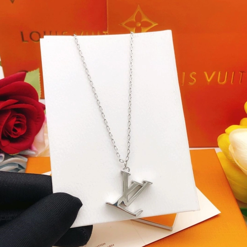 Comfortable LX Necklaces 309345