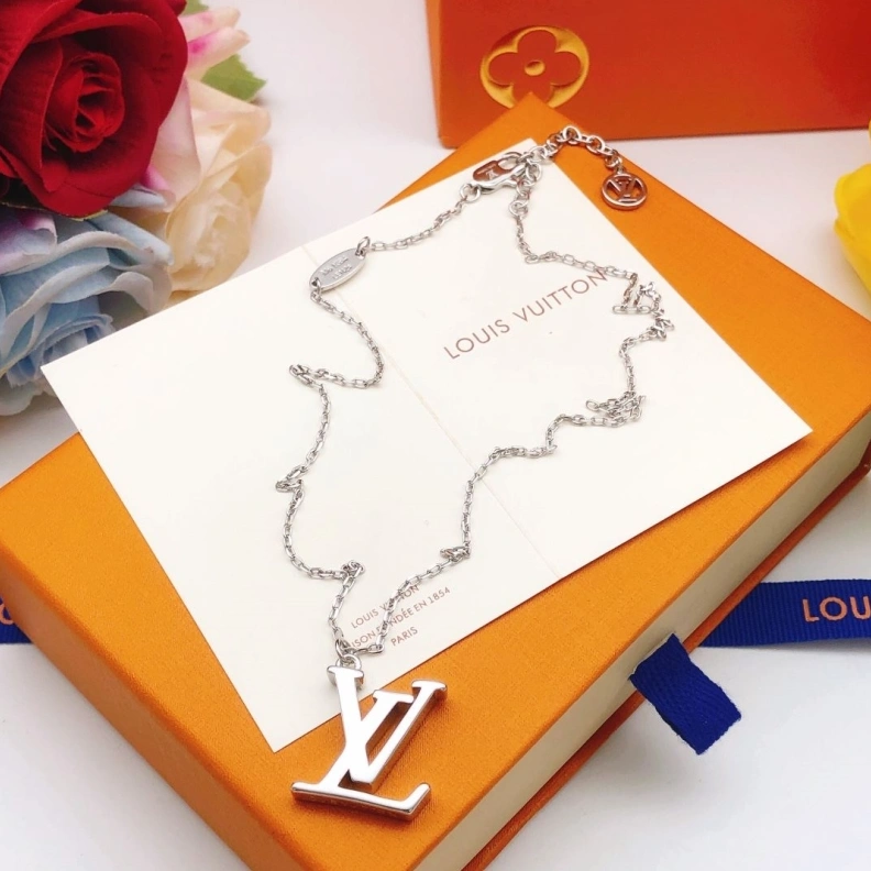 Comfortable LX Necklaces 309345