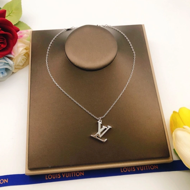 Comfortable LX Necklaces 309345