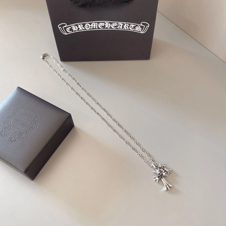 Chrxmx Hxxrts Necklaces EyeCatching 296183