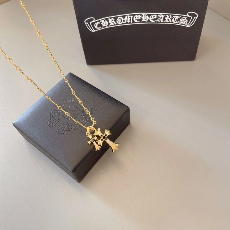 DailyWear Chrxmx Hxxrts Necklaces 296164