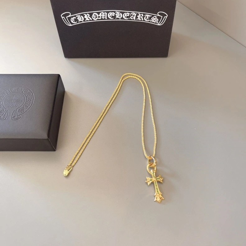 Trendy Chrxmx Hxxrts Necklaces 296159