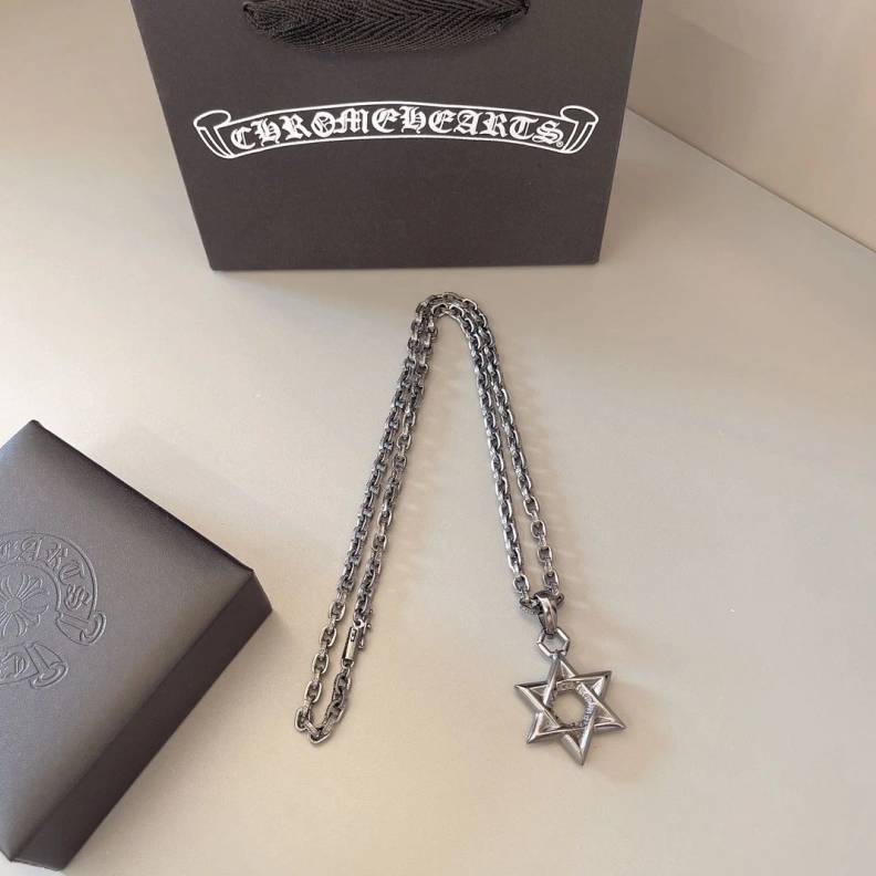 Chrxmx Hxxrts Necklaces StreetReady 296162