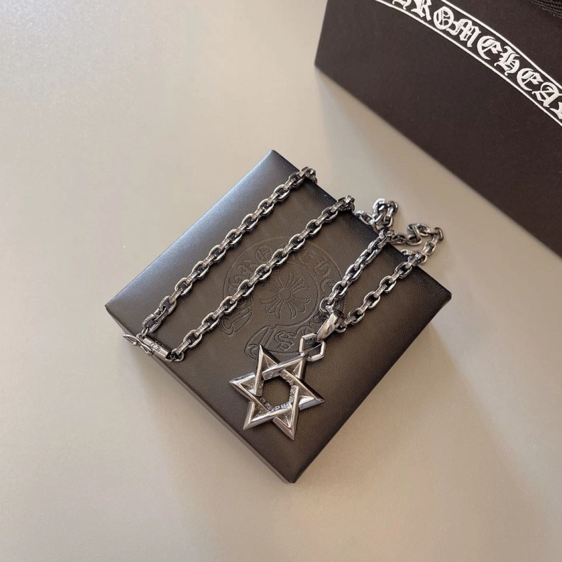 Chrxmx Hxxrts Necklaces StreetReady 296162