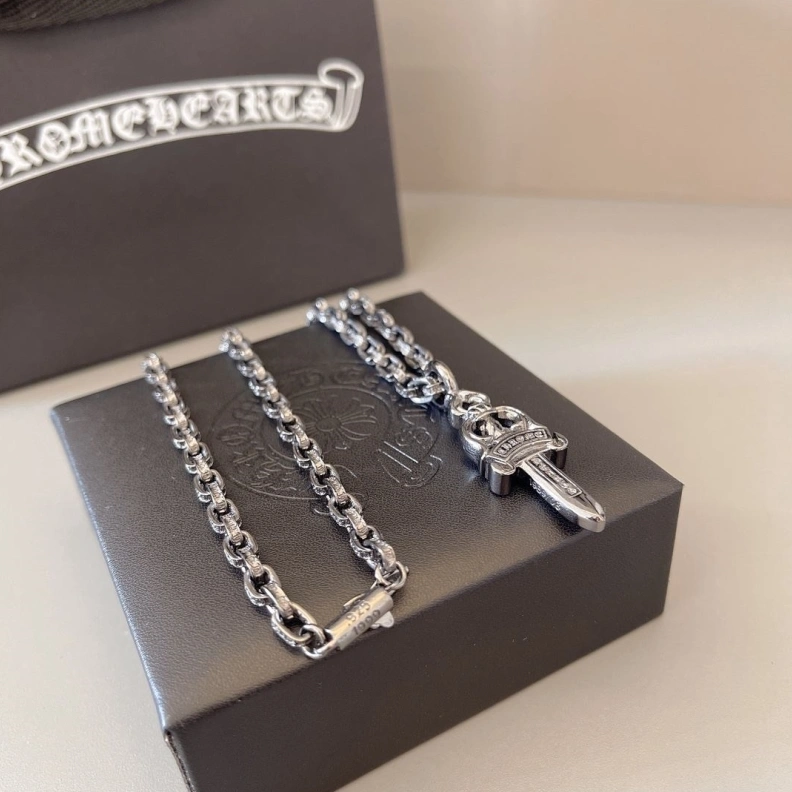 Flexible Chrxmx Hxxrts Necklaces 296156