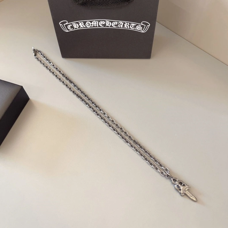 Flexible Chrxmx Hxxrts Necklaces 296156
