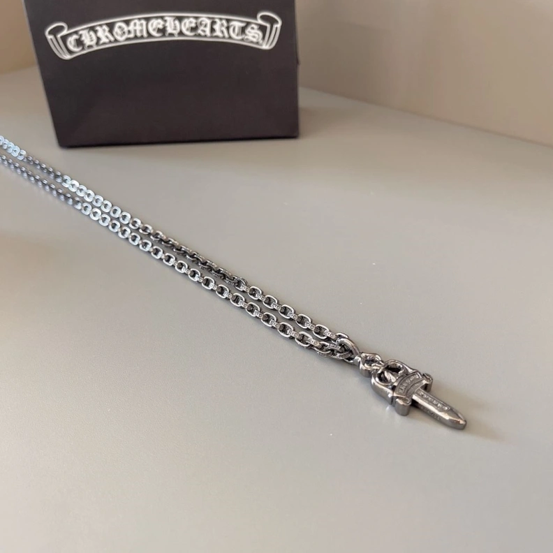 Flexible Chrxmx Hxxrts Necklaces 296156