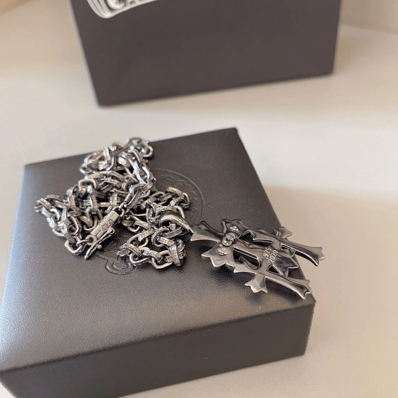 Chrxmx Hxxrts Necklaces Soft 296160