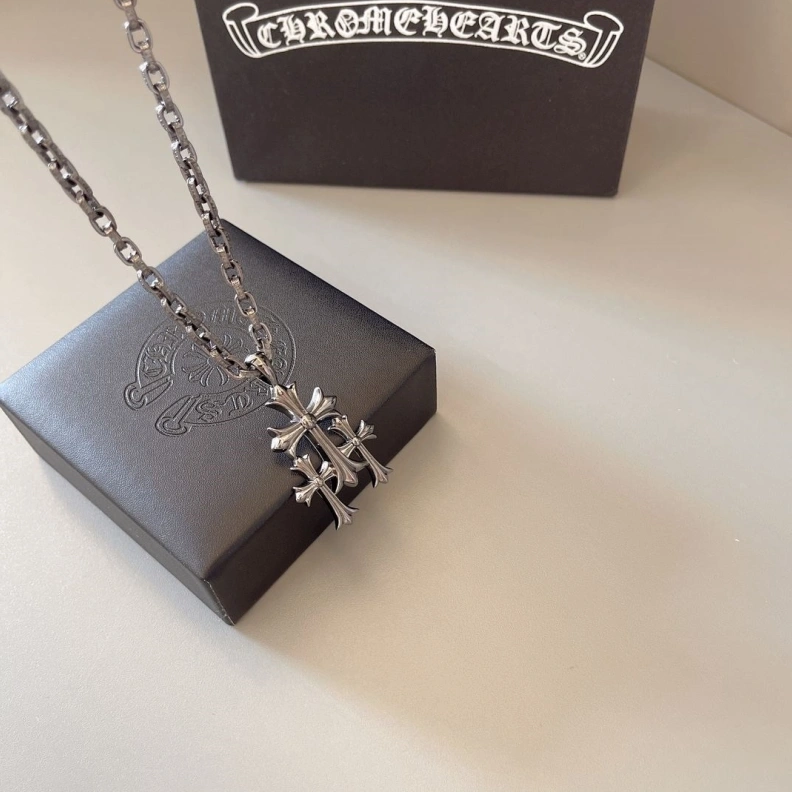 Chrxmx Hxxrts Necklaces Soft 296160