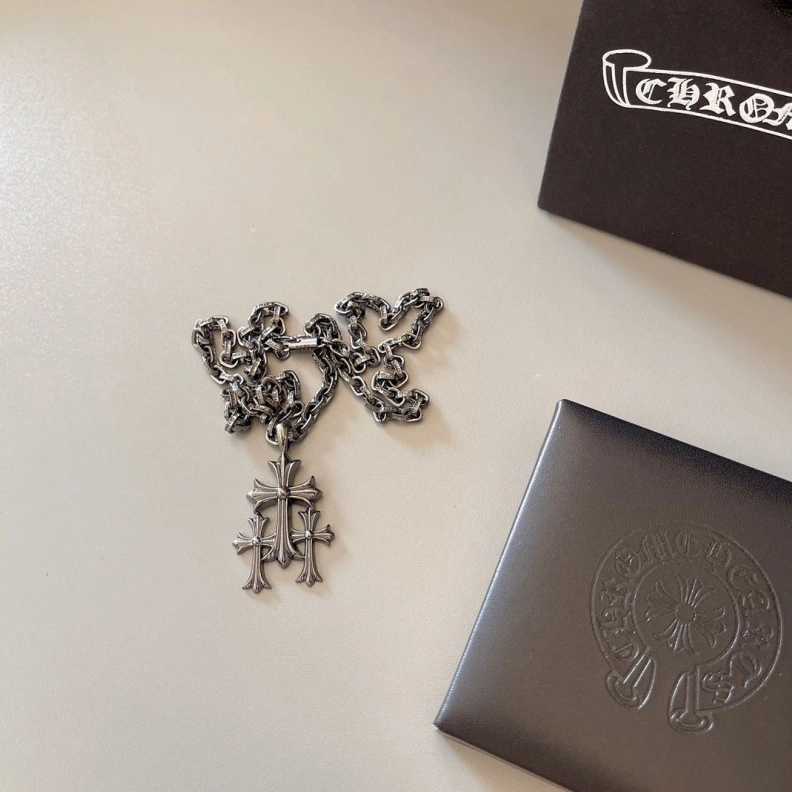 Chrxmx Hxxrts Necklaces Soft 296160