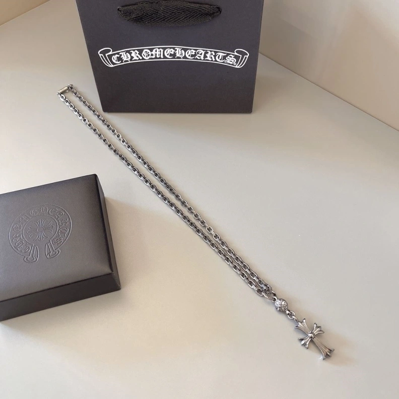 Chrxmx Hxxrts Necklaces Refined 296153
