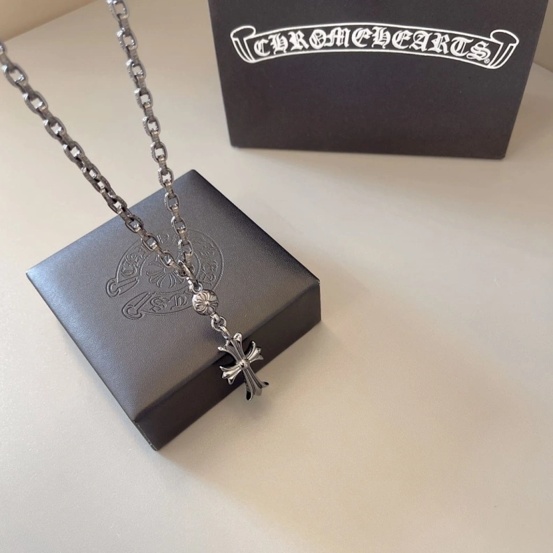 Chrxmx Hxxrts Necklaces Refined 296153