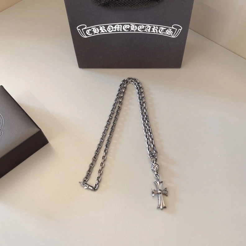Chrxmx Hxxrts Necklaces Refined 296153