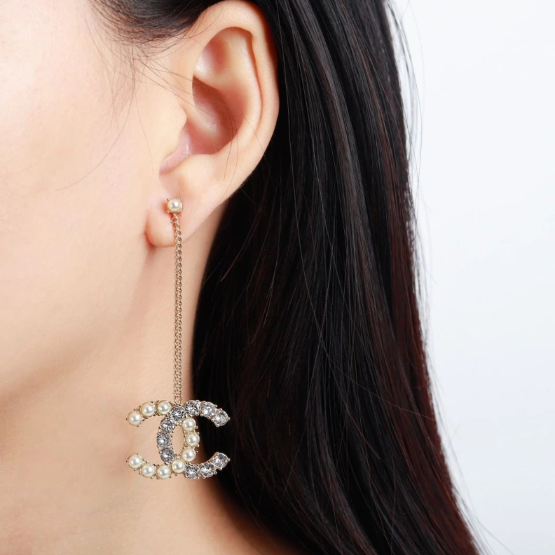 Elegant Chxnxl Earrings 284516