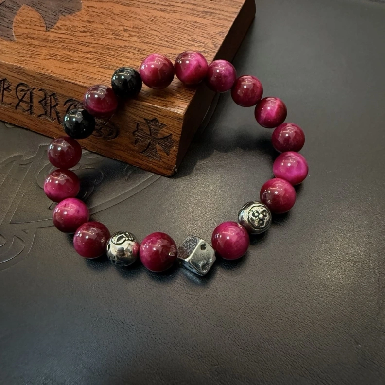 Resilient Chrxmx Hxxrts Bracelets 296598