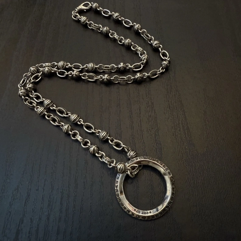 EyeCatching Chrxmx Hxxrts Necklaces 296147