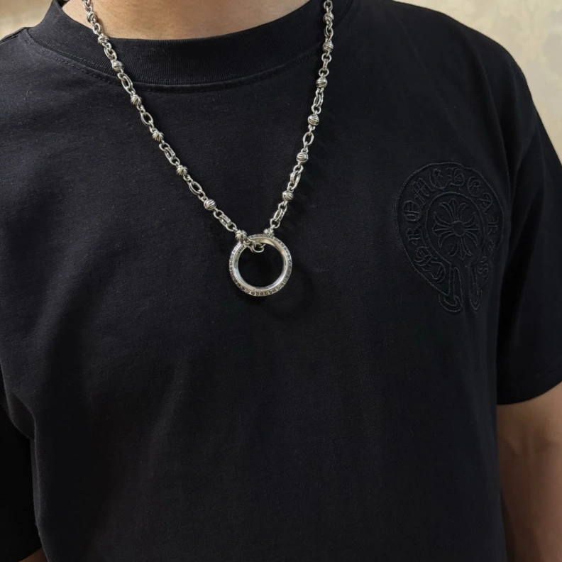 EyeCatching Chrxmx Hxxrts Necklaces 296147