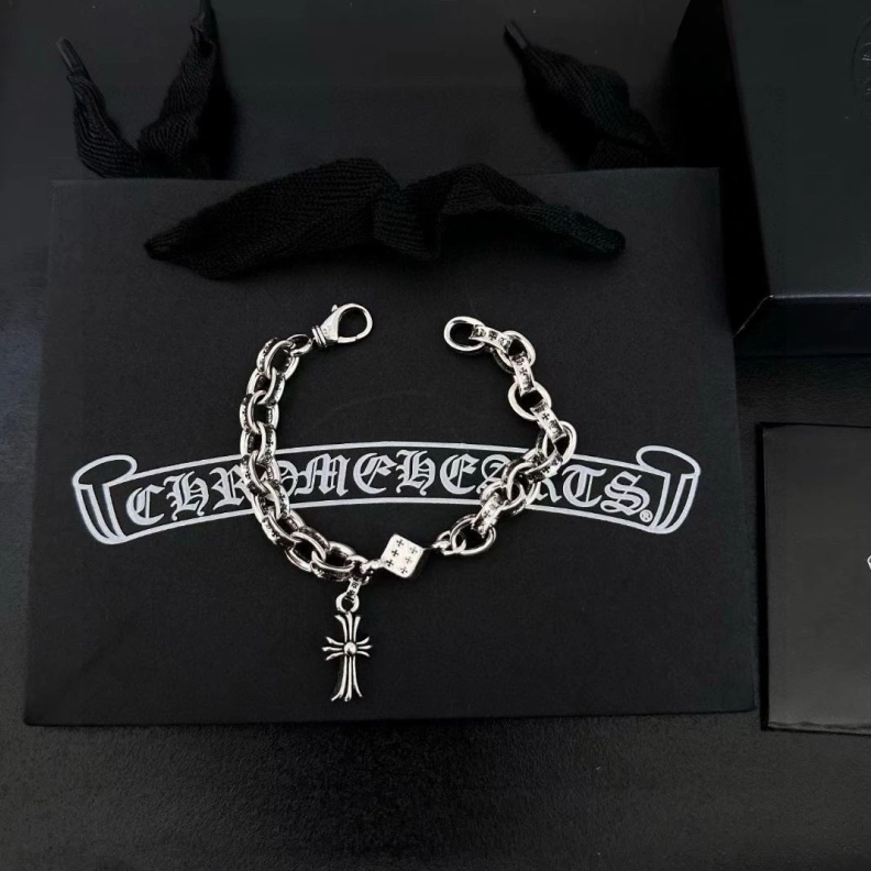 Classic Chrxmx Hxxrts Bracelets 296592