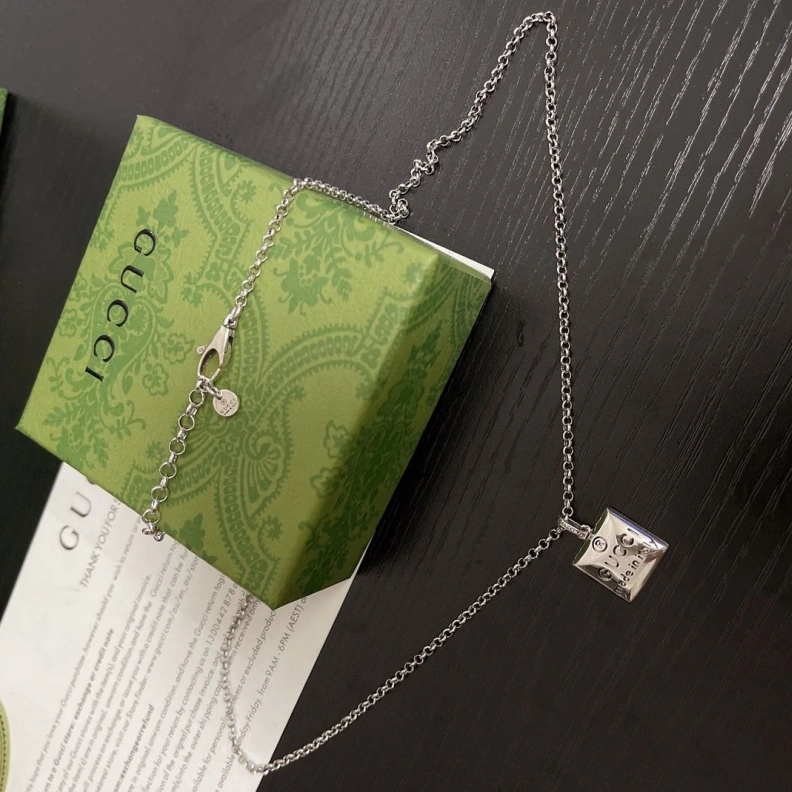 Durable Gxccx Necklaces 302123