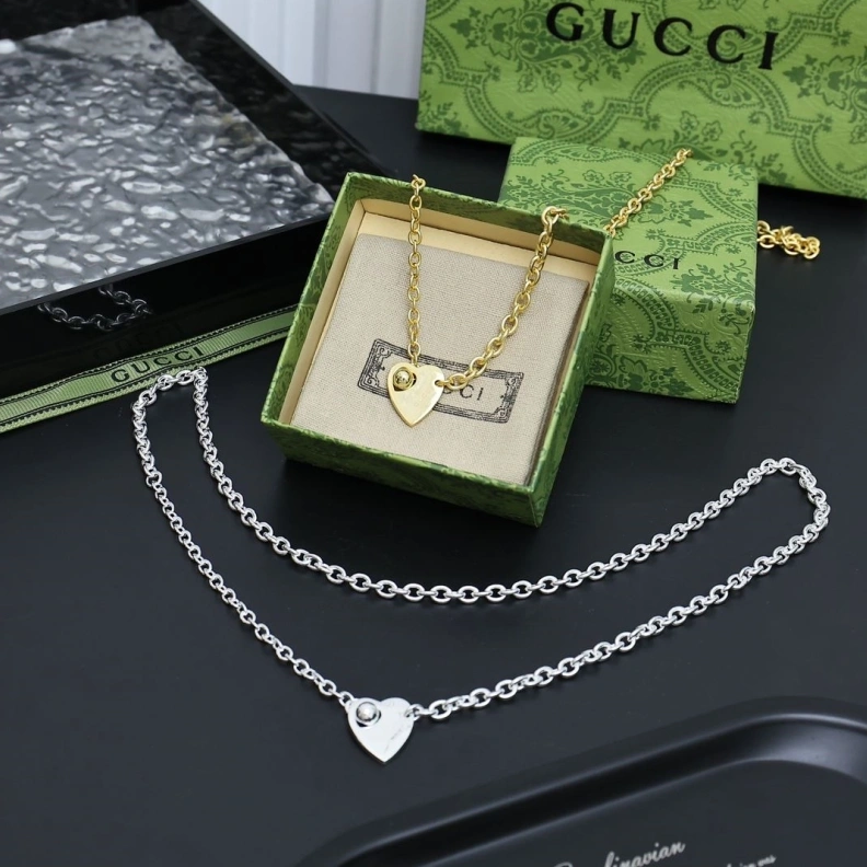 Gxccx Necklaces Stylish 302117