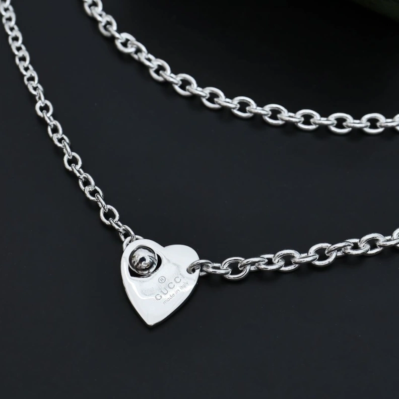 Gxccx Necklaces Stylish 302117