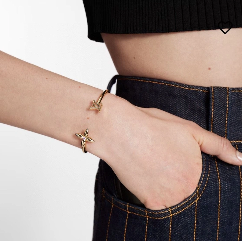 EyeCatching LX Bracelets 309675
