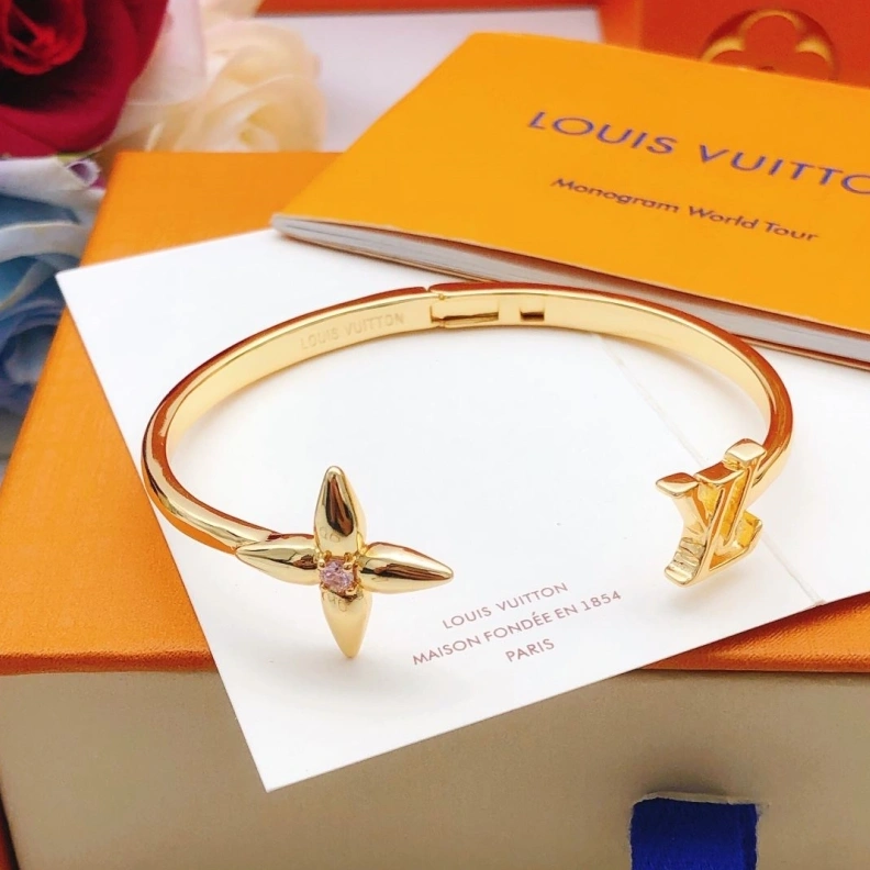 EyeCatching LX Bracelets 309675