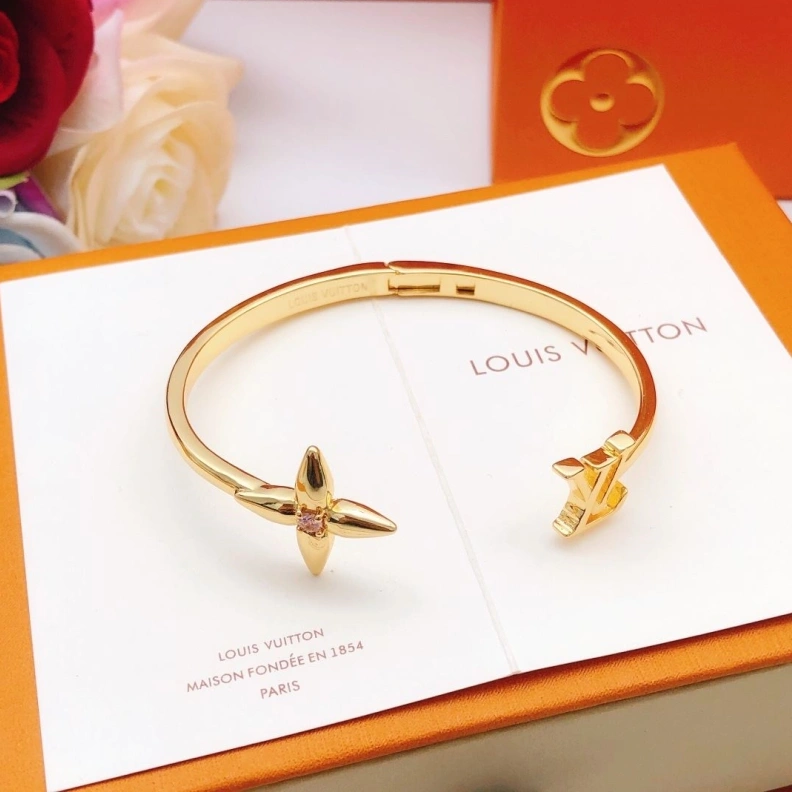 EyeCatching LX Bracelets 309675