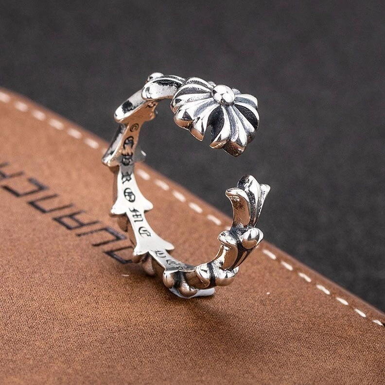 Resilient Chrxmx Hxxrts Rings 295676
