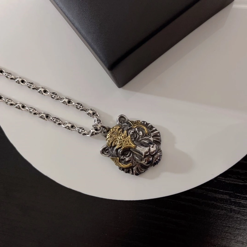 Refined Chrxmx Hxxrts Necklaces 296143