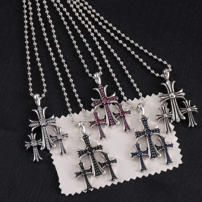 Chrxmx Hxxrts Necklaces DailyWear 296142