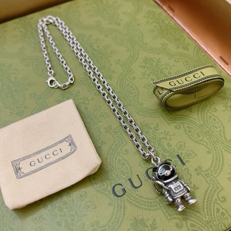 Gxccx Necklaces EyeCatching 302115