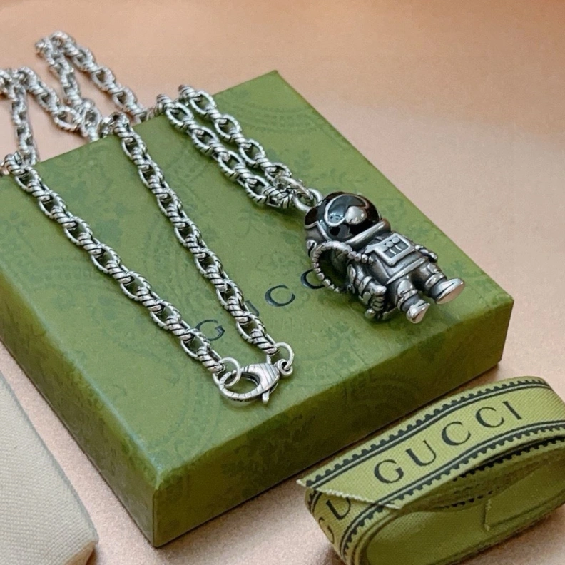 Gxccx Necklaces EyeCatching 302115
