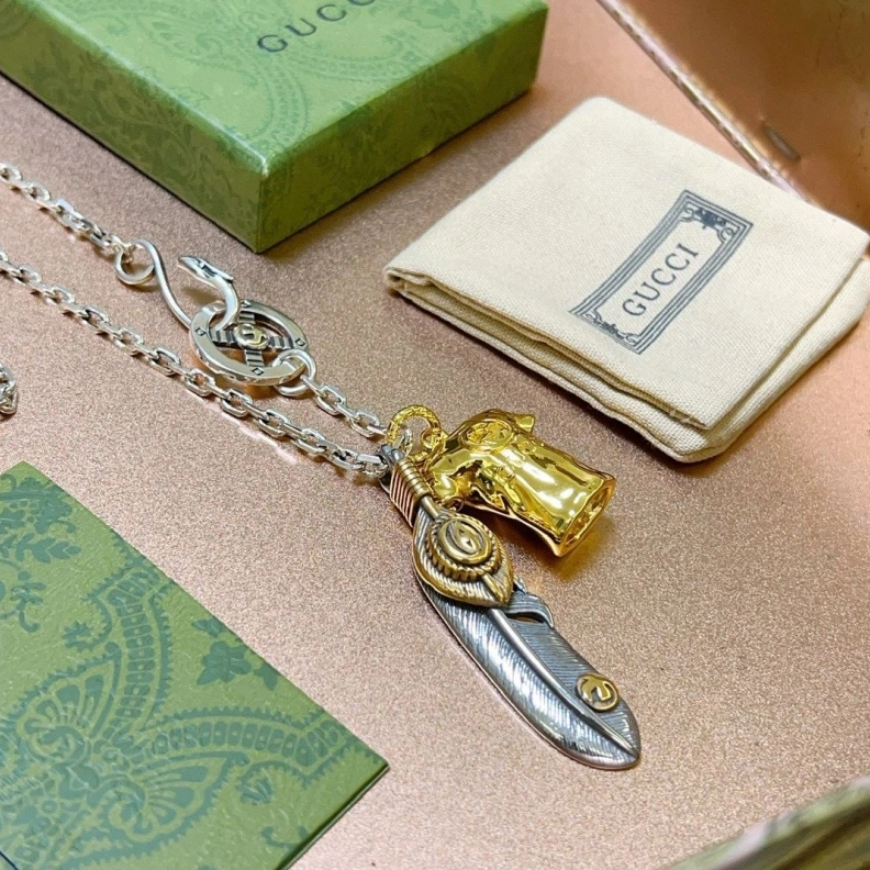 Sleek Gxccx Necklaces 302110