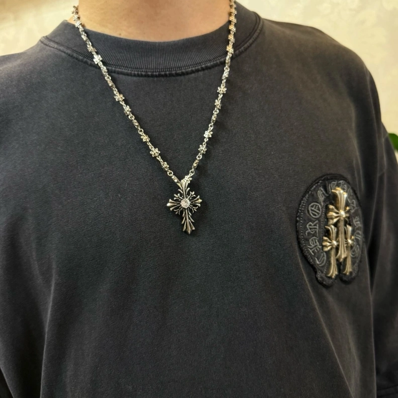 NewStyle Chrxmx Hxxrts Necklaces 296136