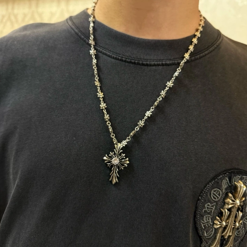 NewStyle Chrxmx Hxxrts Necklaces 296136