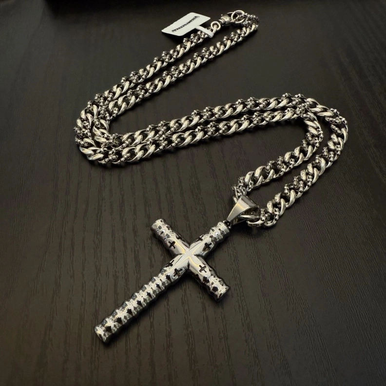 Durable Chrxmx Hxxrts Necklaces 296135