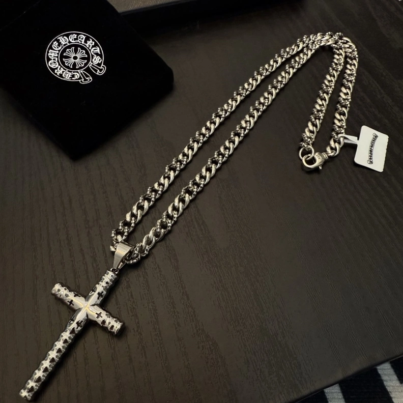 Durable Chrxmx Hxxrts Necklaces 296135