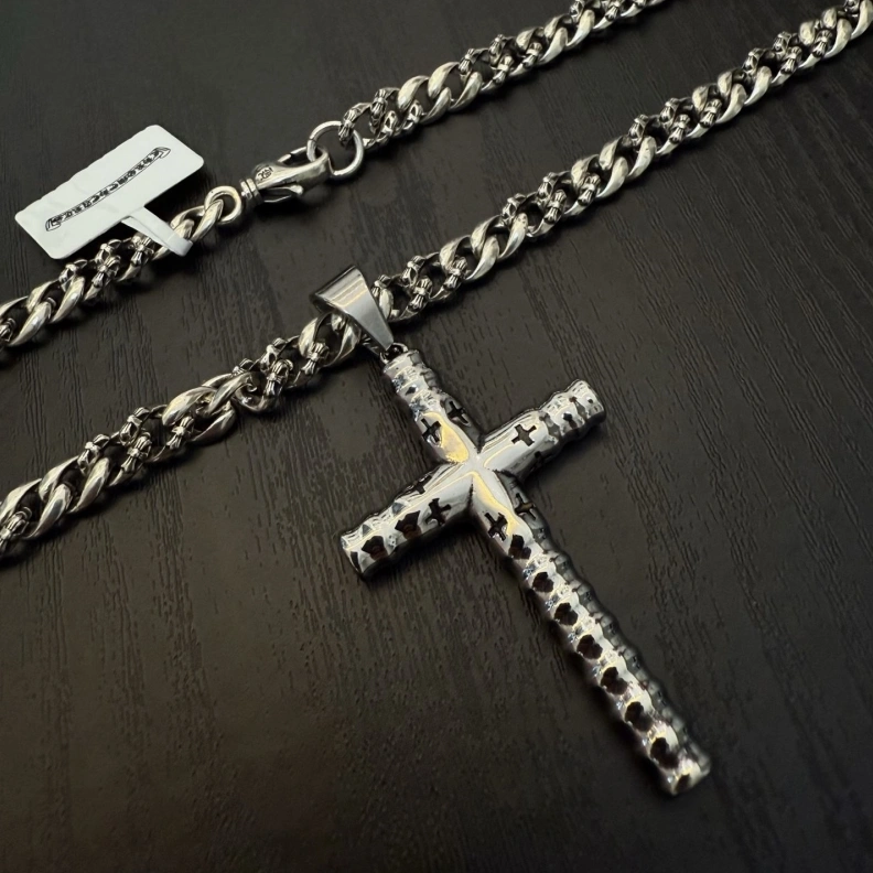 Durable Chrxmx Hxxrts Necklaces 296135