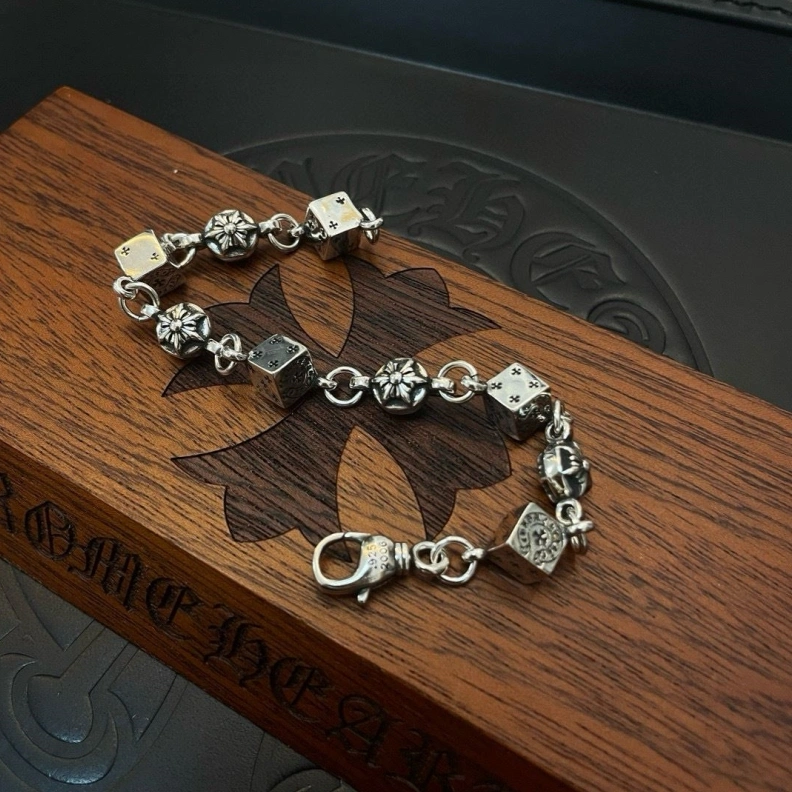 GoAnywhere Chrxmx Hxxrts Bracelets 296580