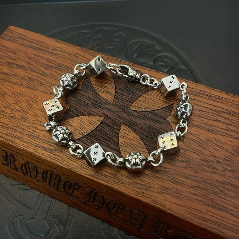 GoAnywhere Chrxmx Hxxrts Bracelets 296580