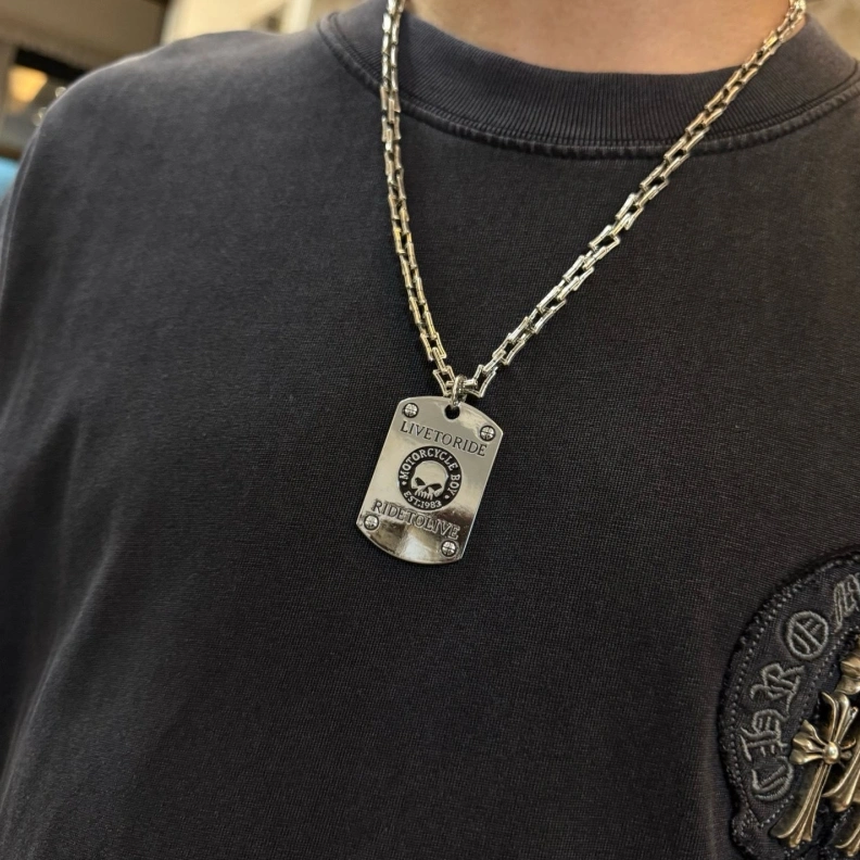 GoAnywhere Chrxmx Hxxrts Necklaces 296128