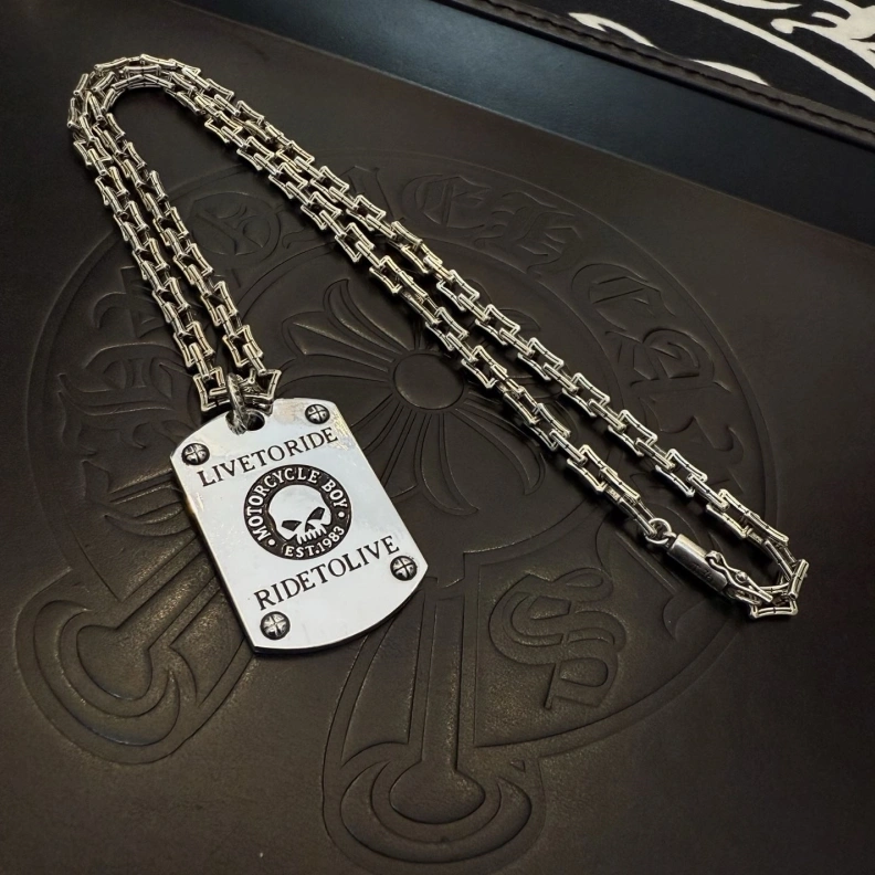 GoAnywhere Chrxmx Hxxrts Necklaces 296128